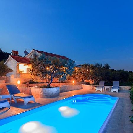 Traditional Dalmatian Stone House By The Sea Okrug Gornji Exterior foto